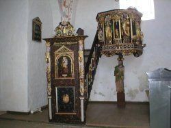 Kirkens tidligere prædikestol